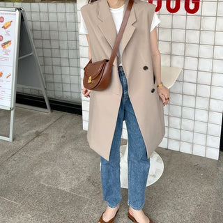 Half-moon cross bag