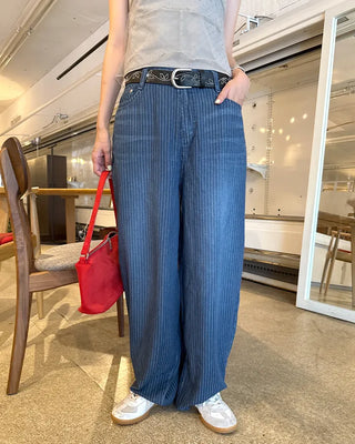 Balloon Fit Striped Denim Pants