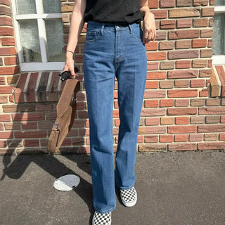 Simple denim pants