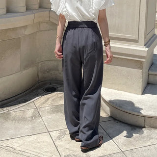 Two-button basic fit slacks