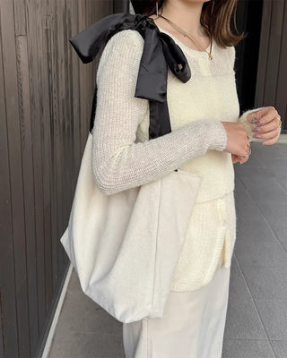 Ribbon shoulder bag