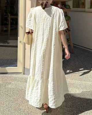 Long dress with ruffled hem
