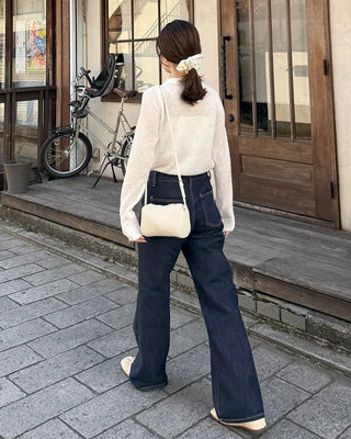 See-through half-open collar knit