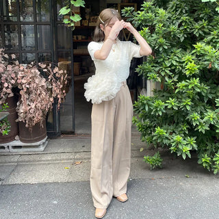 Soft half-sleeve knit