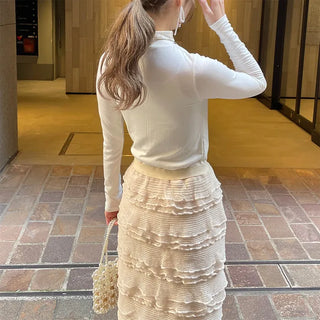 Half-neck T-shirt