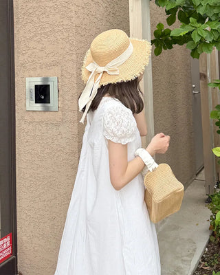 Shirred rattan square bag