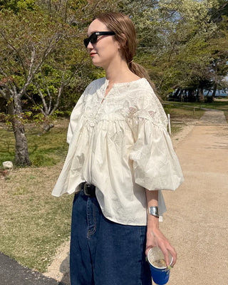 Jacquard lace balloon flare blouse