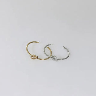 Twisted Round Bangle