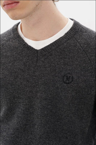 [MASONPRINCE] Wool Blend V-Neck Distressed Sweater