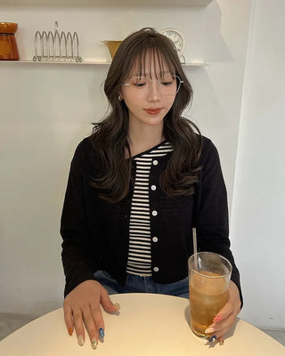 One-shoulder striped short-sleeved T-shirt
