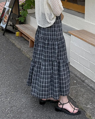 Checked banded long skirt