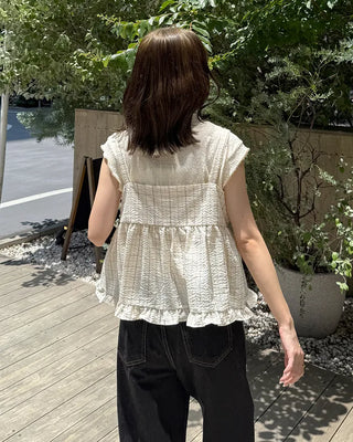 Two-way check sleeveless blouse
