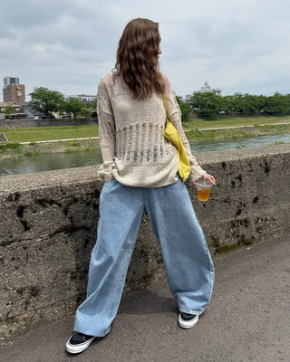 Loose-fitting openwork knit