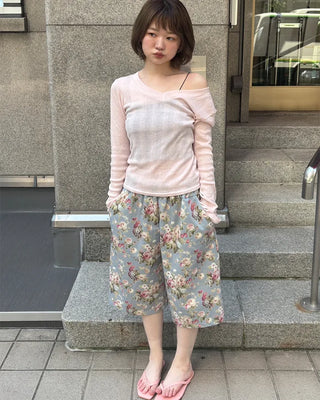 Flower pattern Bermuda shorts