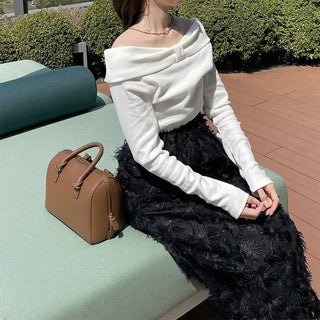 Ribbon Point Open Shoulder T-Shirt