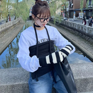 Border Touch Gloves
