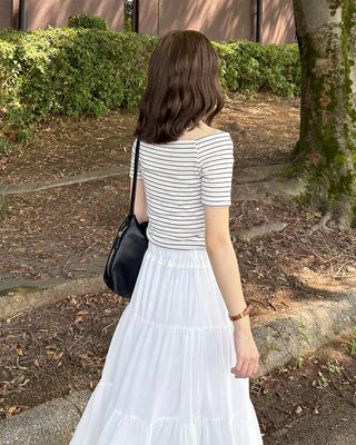 Striped short-sleeved off-shoulder T-shirt