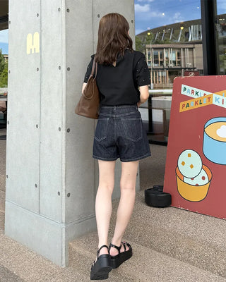 Stitch Low Short Denim Pants
