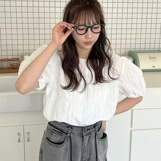 Pleated short-sleeved blouse