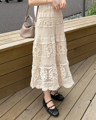 Knitted banded long skirt