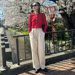 Round punching cardigan
