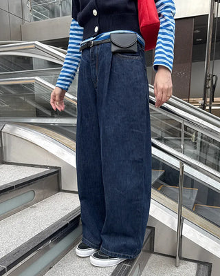 Wide-fit pintuck denim pants