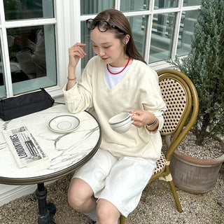 Simple Deep V-Neck Sweatshirt