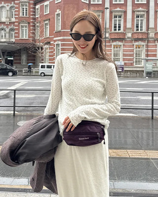 Flower pattern long-sleeved T-shirt