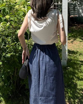One-shoulder polka dot sleeveless top