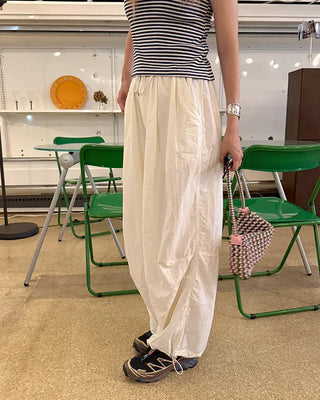(Unisex) Back Elastic Wide Fit Nylon Pants
