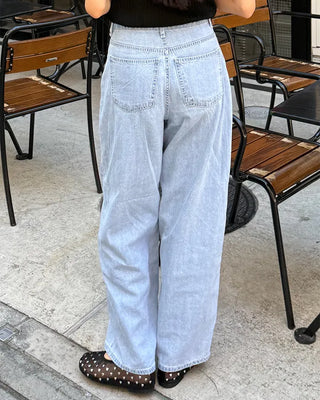 Summer light blue wide denim