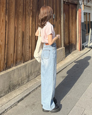 Color Button Point Short-Sleeve Knit