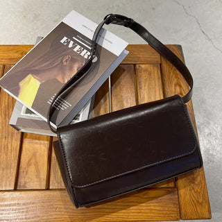 Wide shoulder bag