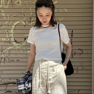 Heart-punched short-sleeved T-shirt
