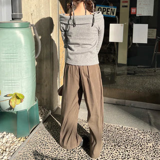 Off-shoulder button knit