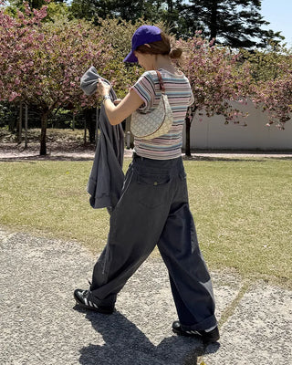 Flap pocket curved fit cotton pants