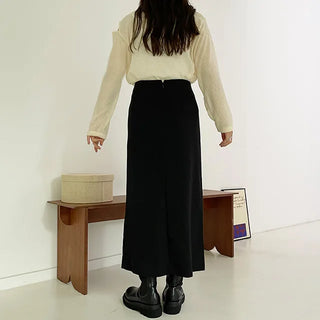 Slit long skirt