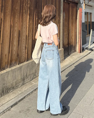 Color Button Point Short-Sleeve Knit