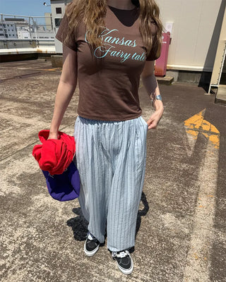 Lettering semi-cropped short-sleeve T-shirt