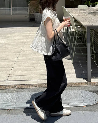 Two-way check sleeveless blouse
