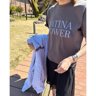 LATINA Lettering T-shirt