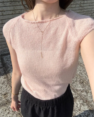 Simple summer short-sleeved knit