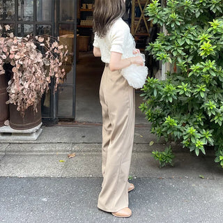 Soft half-sleeve knit