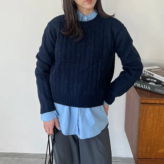 Round Cable Knit