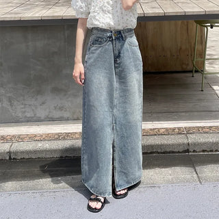Front slit denim long skirt