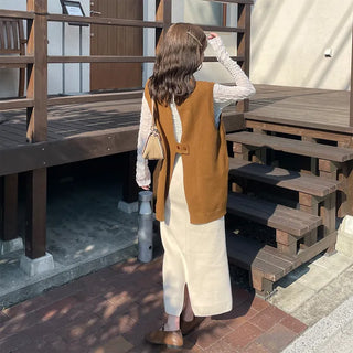 Back button detail knit vest