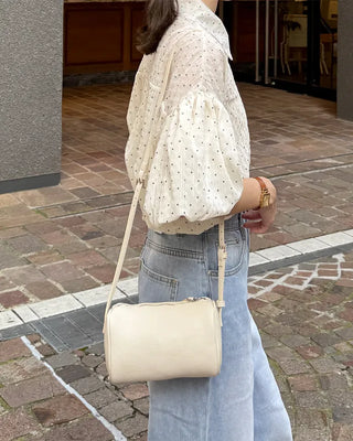 Round-shaped handbag