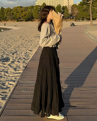Lace tiered long skirt