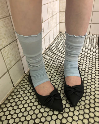 Front gathered pointed toe