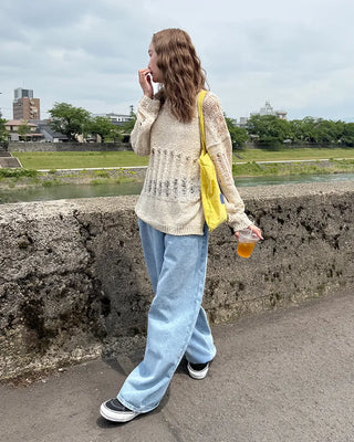 Loose-fitting openwork knit